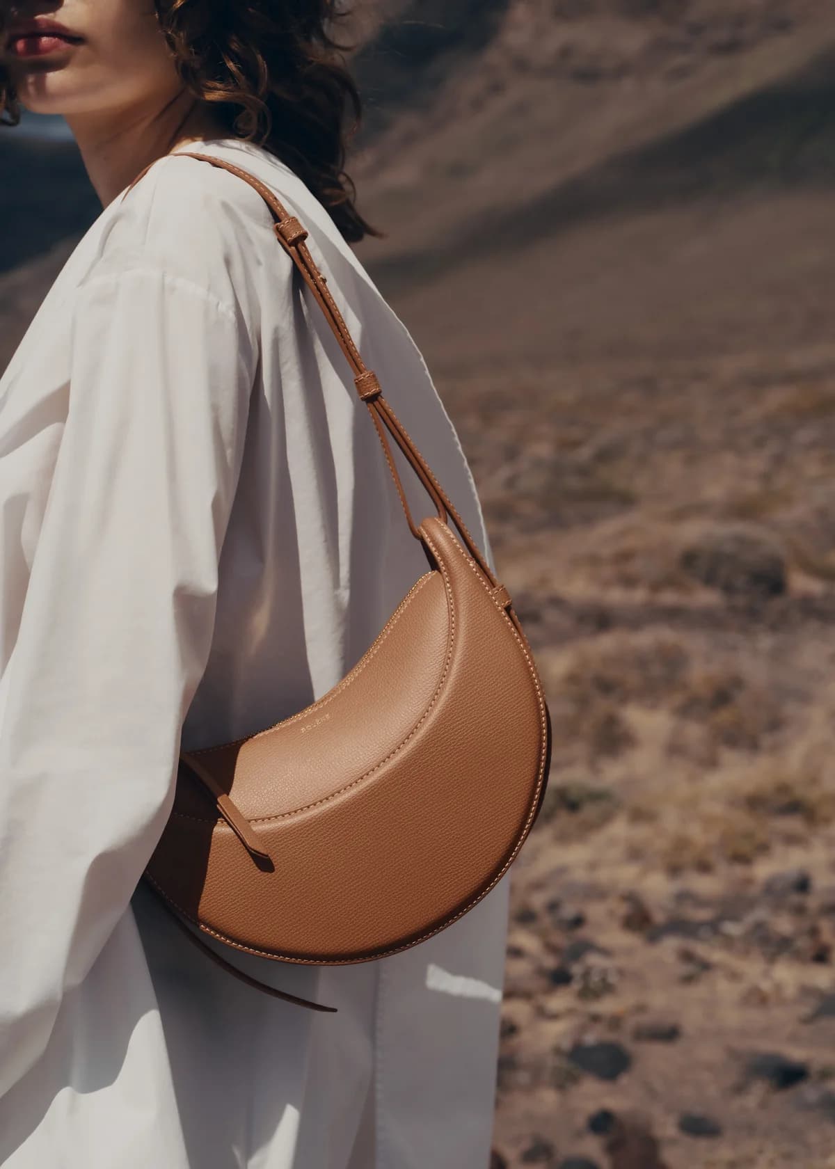Polène Bag NUMÉRO DIX GRAINÉ — Camel Grained