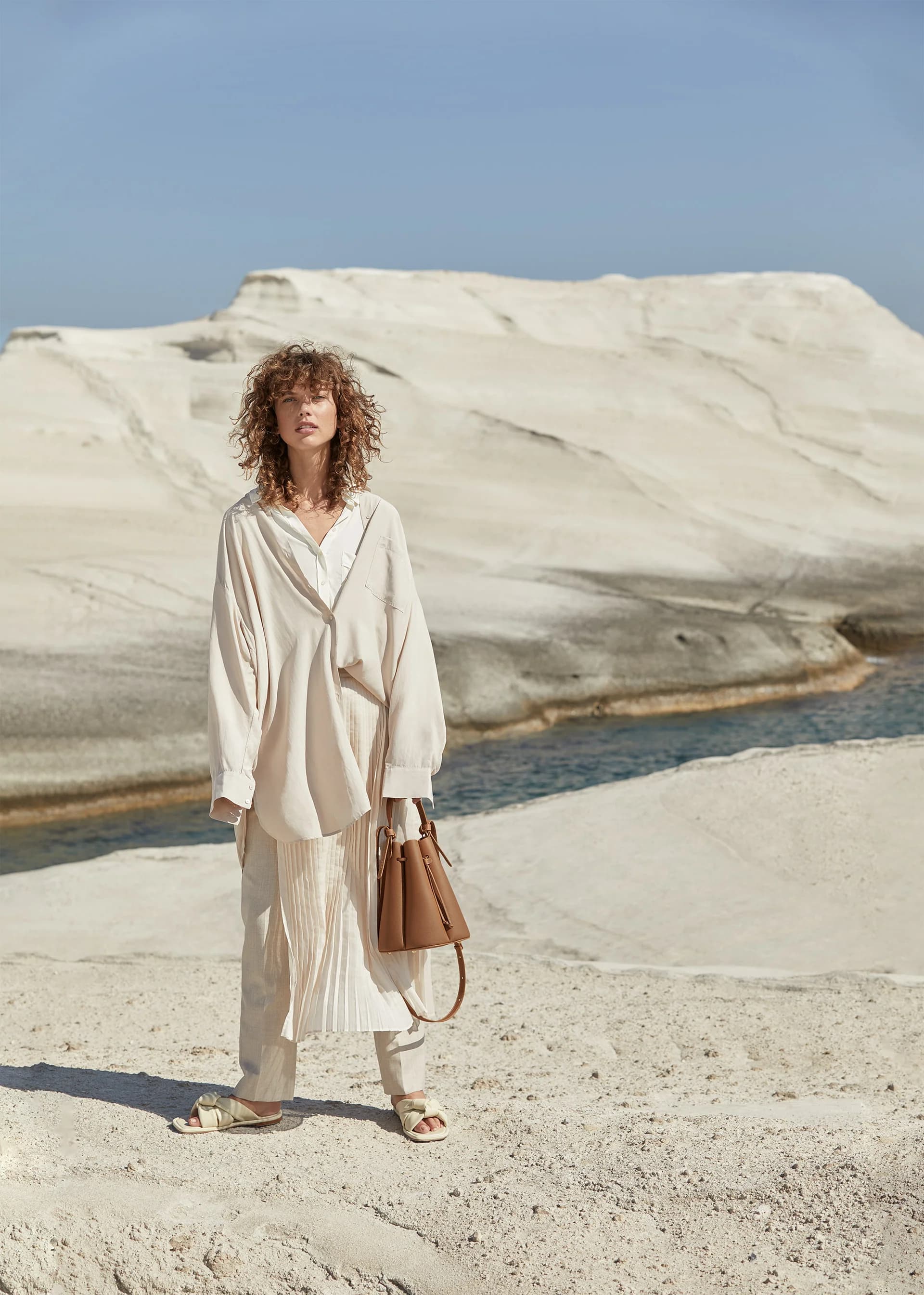 Polène Bag NUMÉRO HUIT — Camel Grained
