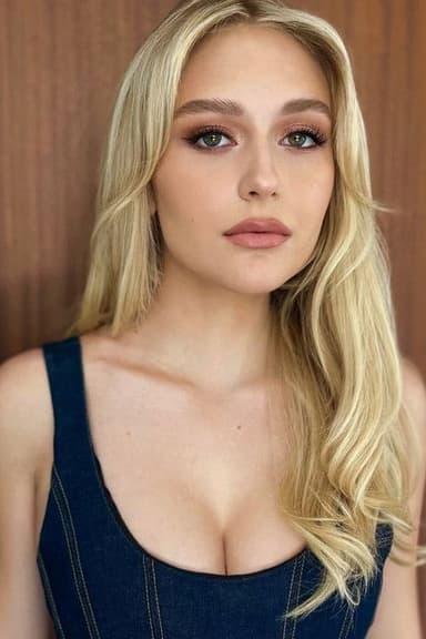 Photo de Alyvia Alyn Lind