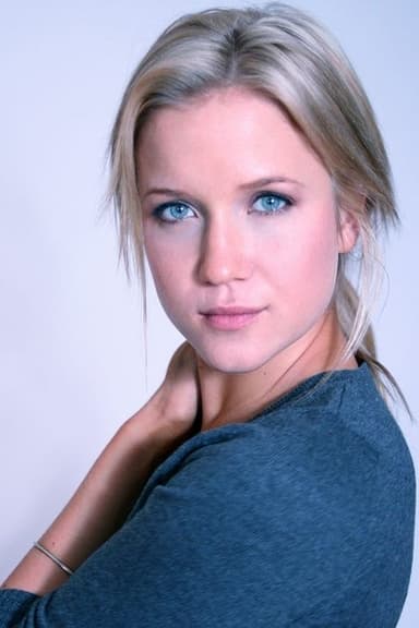 Photo de Jessy Schram