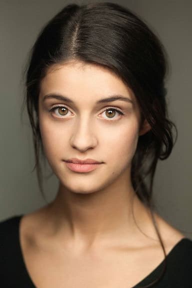 Photo de Anya Chalotra