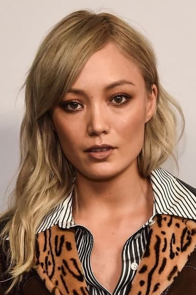 Photo de Pom Klementieff