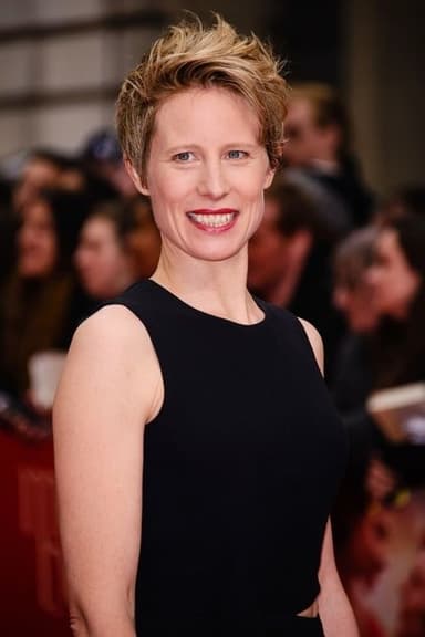 Photo de Thea Sharrock