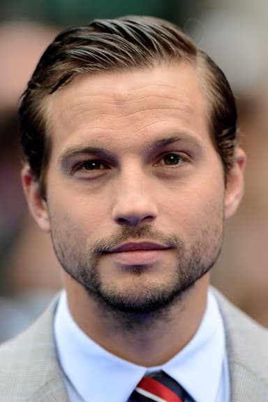 Photo de Logan Marshall-Green