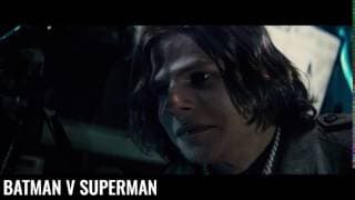 Batman V Superman - Scène culte - Attends que j'arrive, tu vas comprendre ta douleur ! - Batman v Superman : L'Aube de la Justice